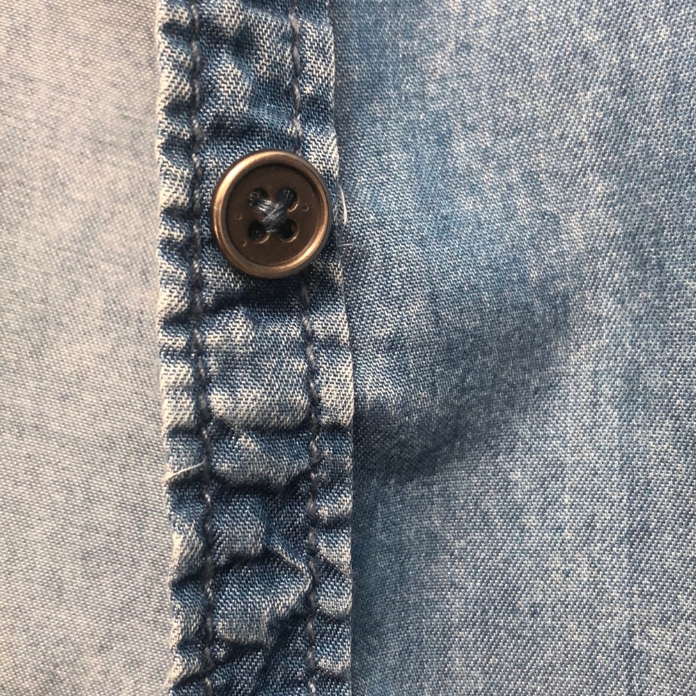 Maurices Lightweight Denim Shirt  S - Picture 3 of 4